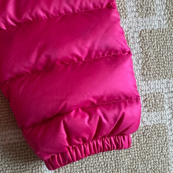 New Marmot 700 Fill Down Lightweight Packable Puffer Jacket Winter Coat Pink S - Picture 12 of 12